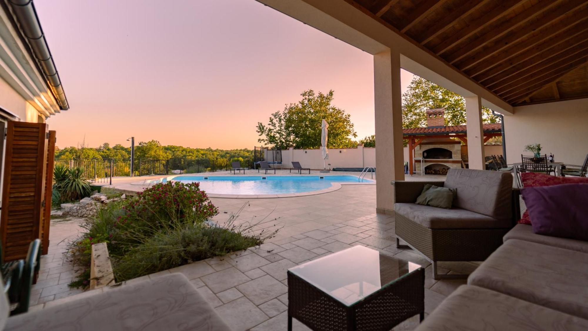 Villa Arton Heated Swimming-Pool Žminj Exteriör bild